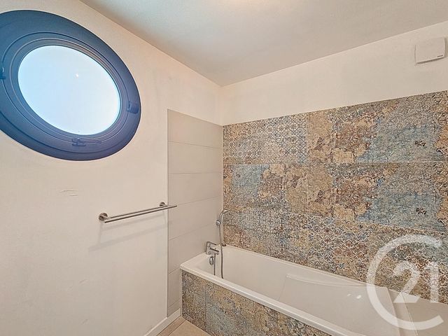 maison à vendre - 4 pièces - 117.0 m2 - MONTELIMAR - 26 - RHONE-ALPES - Century 21 Portes De Provence