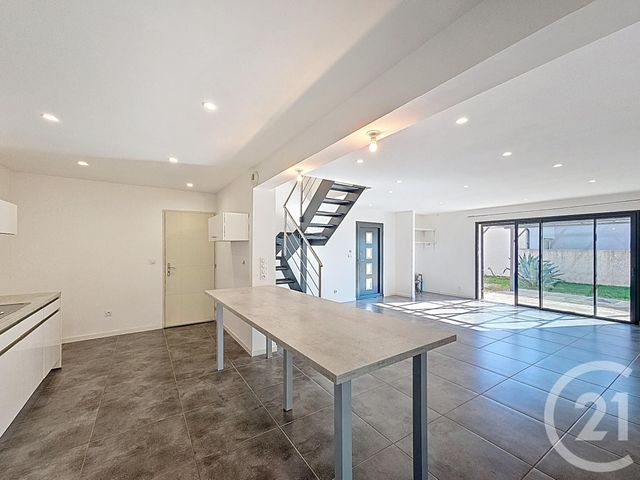 maison à vendre - 4 pièces - 117.0 m2 - MONTELIMAR - 26 - RHONE-ALPES - Century 21 Portes De Provence