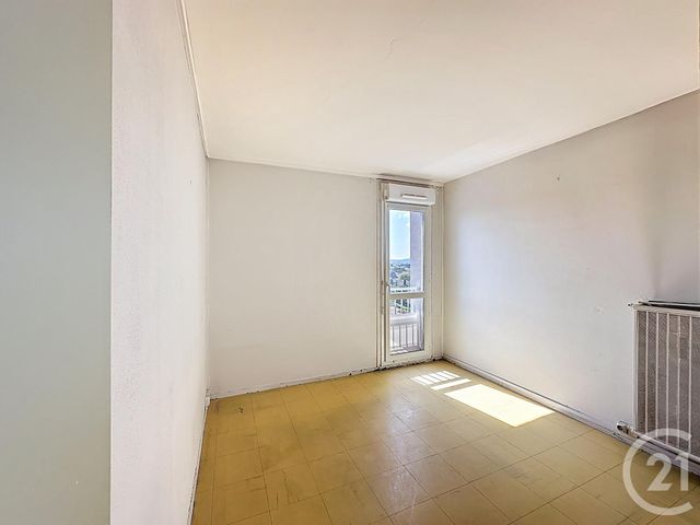 Appartement F4 à vendre - 4 pièces - 69.59 m2 - MONTELIMAR - 26 - RHONE-ALPES - Century 21 Portes De Provence