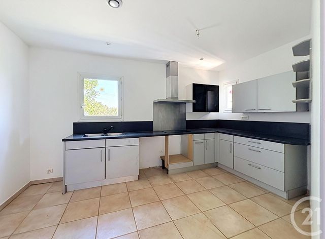 maison à louer - 5 pièces - 120.0 m2 - MONTBOUCHER SUR JABRON - 26 - RHONE-ALPES - Century 21 Portes De Provence