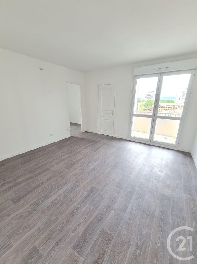 Appartement F4 à vendre - 4 pièces - 70.57 m2 - MONTELIMAR - 26 - RHONE-ALPES - Century 21 Portes De Provence