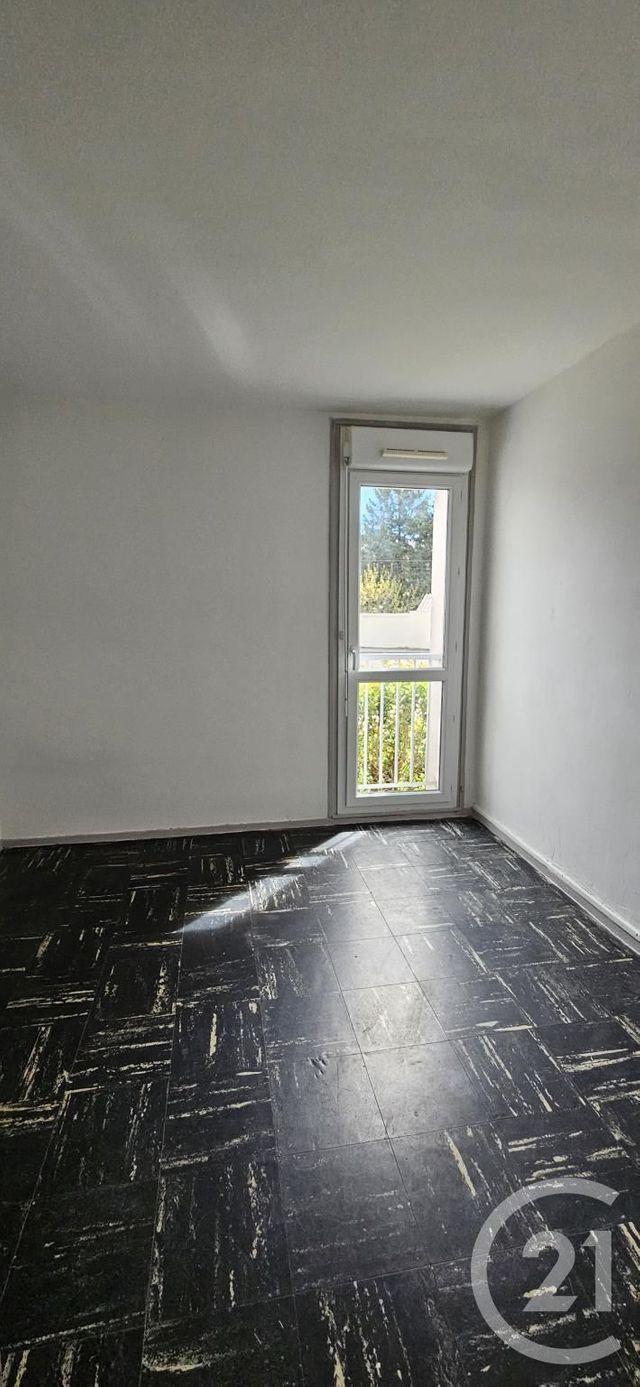 Appartement F4 à vendre - 4 pièces - 70.13 m2 - MONTELIMAR - 26 - RHONE-ALPES - Century 21 Portes De Provence