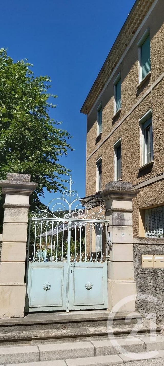 maison à vendre 12 pièces 333.0 m2 SAUZET 26 RHONEALPES
