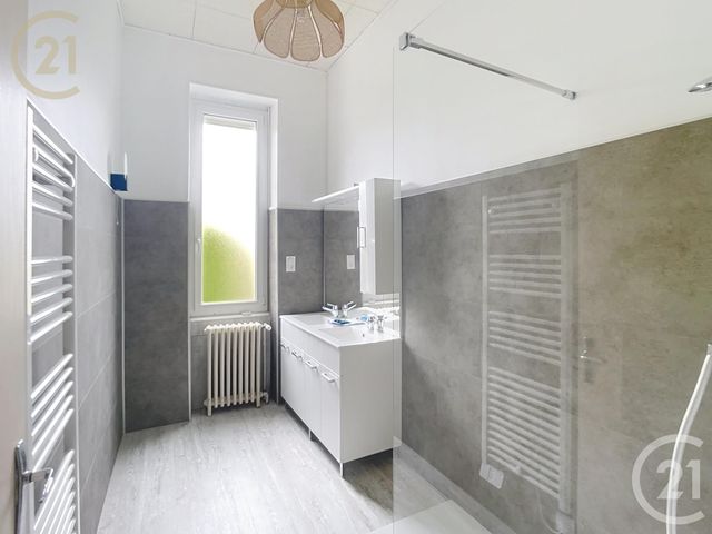 Appartement F6 à louer - 6 pièces - 134.63 m2 - MONTELIMAR - 26 - RHONE-ALPES - Century 21 Portes De Provence