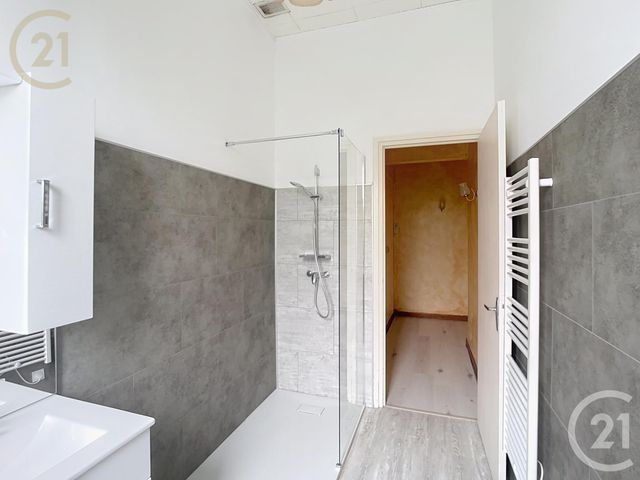 Appartement F6 à louer - 6 pièces - 134.63 m2 - MONTELIMAR - 26 - RHONE-ALPES - Century 21 Portes De Provence