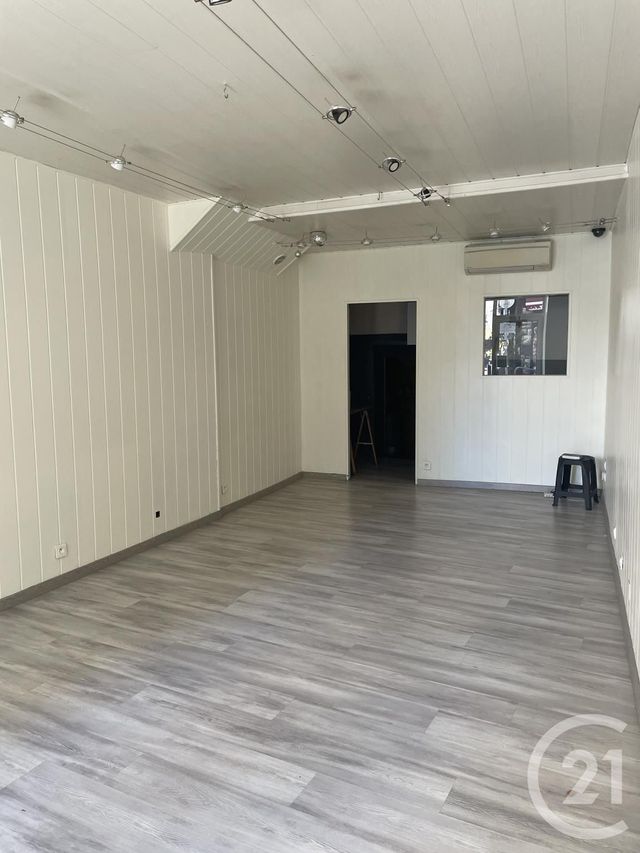 commerce à louer - 31.95 m2 - MONTELIMAR - 26 - RHONE-ALPES - Century 21 Portes De Provence