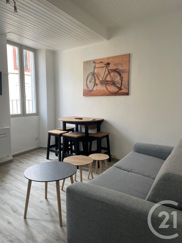 Studio à louer - 1 pièce - 18.0 m2 - MONTELIMAR - 26 - RHONE-ALPES - Century 21 Portes De Provence