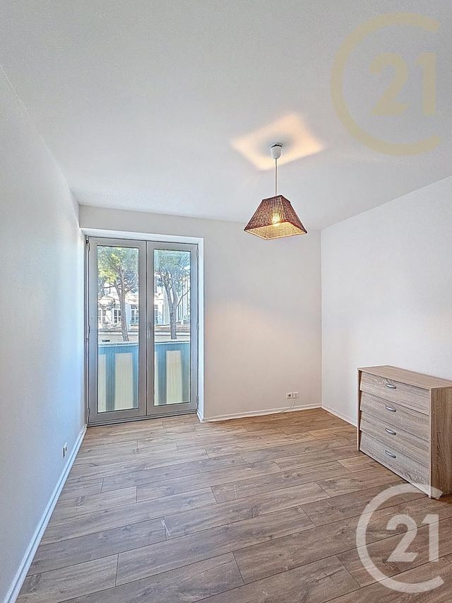 Appartement F4 à vendre - 3 pièces - 75.0 m2 - MONTELIMAR - 26 - RHONE-ALPES - Century 21 Portes De Provence