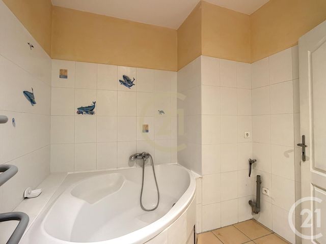 Appartement T3 à vendre - 3 pièces - 80.0 m2 - MONTELIMAR - 26 - RHONE-ALPES - Century 21 Portes De Provence