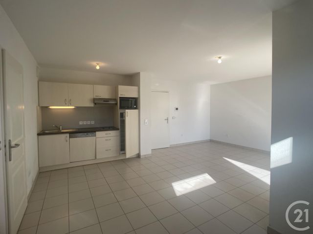 Appartement F2 à louer - 2 pièces - 44.3 m2 - MONTELIMAR - 26 - RHONE-ALPES - Century 21 Portes De Provence