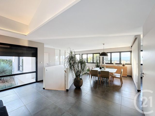 maison à vendre - 7 pièces - 216.0 m2 - MONTELIMAR - 26 - RHONE-ALPES - Century 21 Portes De Provence
