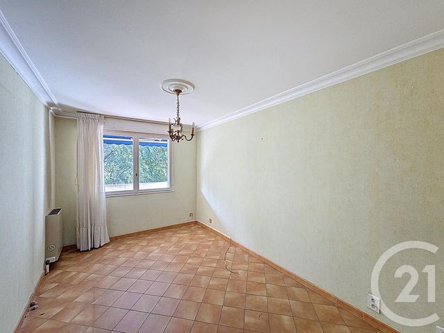 Appartement T4 à vendre - 4 pièces - 98.0 m2 - MONTELIMAR - 26 - RHONE-ALPES - Century 21 Portes De Provence