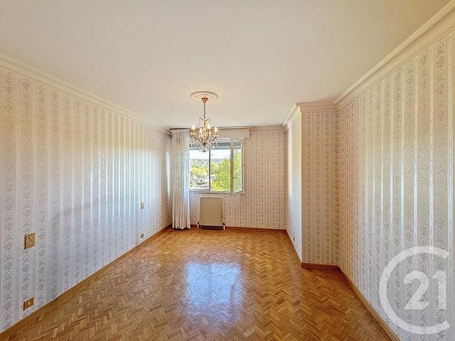 Appartement T4 à vendre - 4 pièces - 98.0 m2 - MONTELIMAR - 26 - RHONE-ALPES - Century 21 Portes De Provence