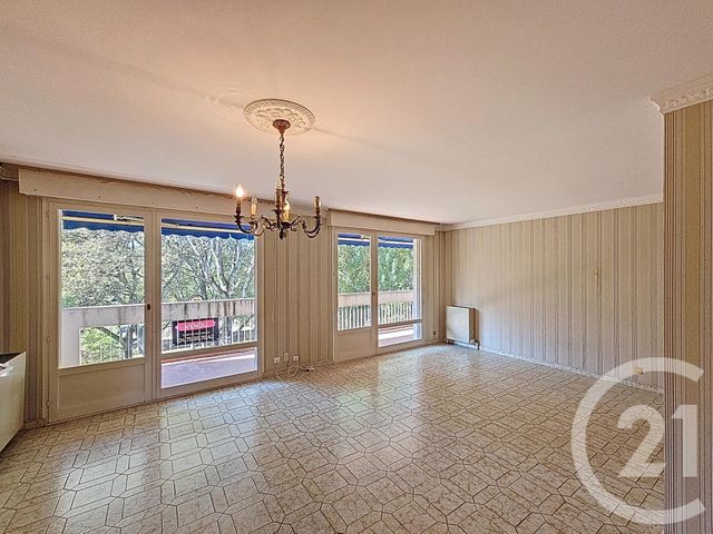 Appartement T4 à vendre - 4 pièces - 98.0 m2 - MONTELIMAR - 26 - RHONE-ALPES - Century 21 Portes De Provence