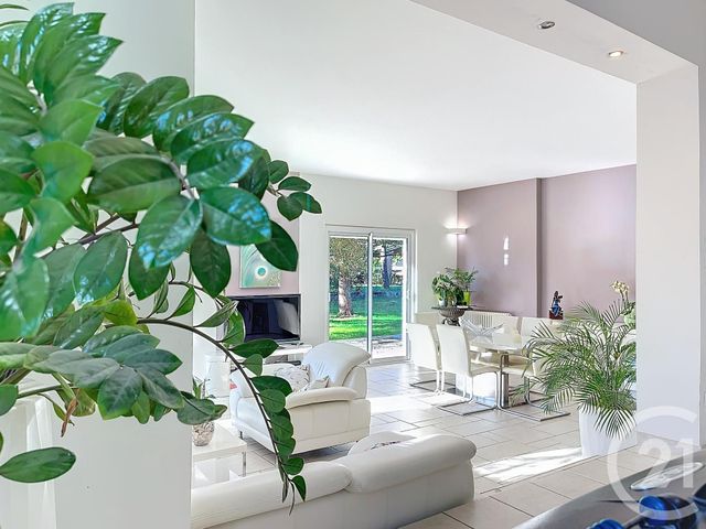 maison à vendre - 11 pièces - 265.05 m2 - MONTELIMAR - 26 - RHONE-ALPES - Century 21 Portes De Provence