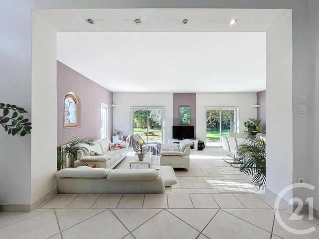 maison à vendre - 11 pièces - 265.05 m2 - MONTELIMAR - 26 - RHONE-ALPES - Century 21 Portes De Provence