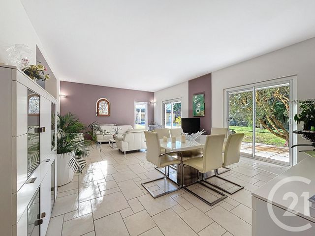 maison à vendre - 11 pièces - 265.05 m2 - MONTELIMAR - 26 - RHONE-ALPES - Century 21 Portes De Provence