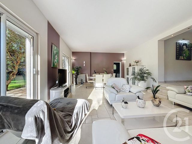 maison à vendre - 11 pièces - 265.05 m2 - MONTELIMAR - 26 - RHONE-ALPES - Century 21 Portes De Provence