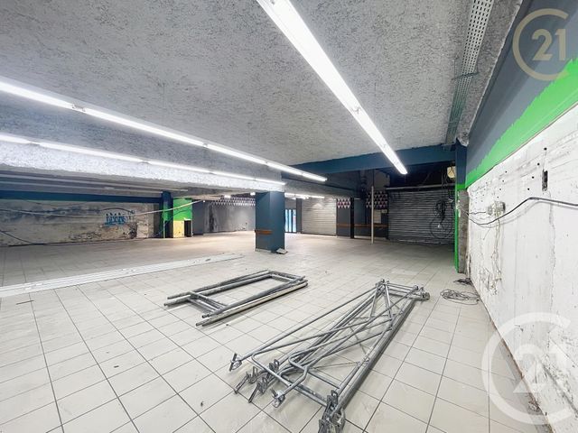 commerce à louer - 586.0 m2 - MONTELIMAR - 26 - RHONE-ALPES - Century 21 Portes De Provence