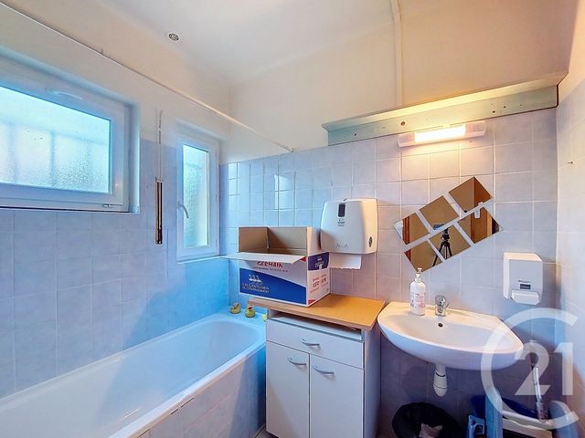 maison à vendre - 9 pièces - 160.62 m2 - MONTELIMAR - 26 - RHONE-ALPES - Century 21 Portes De Provence