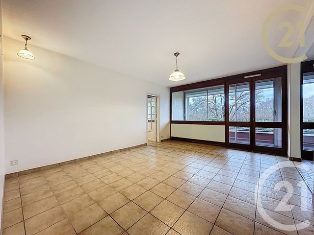 Appartement T5 à vendre - 6 pièces - 137.77 m2 - MONTELIMAR - 26 - RHONE-ALPES - Century 21 Portes De Provence