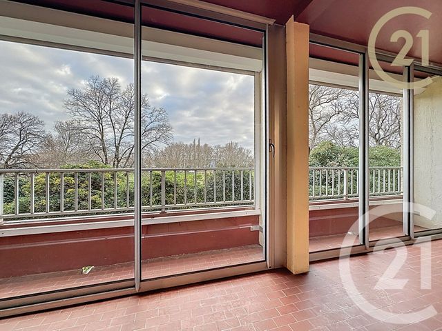 Appartement T5 à vendre - 6 pièces - 137.77 m2 - MONTELIMAR - 26 - RHONE-ALPES - Century 21 Portes De Provence