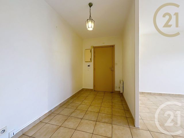 Appartement T5 à vendre - 6 pièces - 137.77 m2 - MONTELIMAR - 26 - RHONE-ALPES - Century 21 Portes De Provence