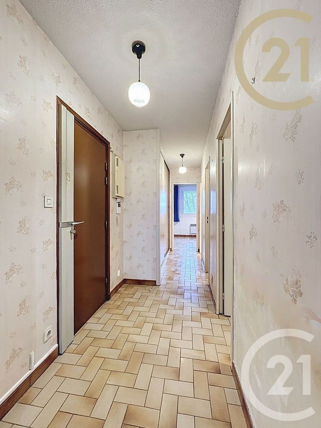 Appartement T5 à vendre - 6 pièces - 137.77 m2 - MONTELIMAR - 26 - RHONE-ALPES - Century 21 Portes De Provence