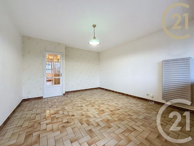 Appartement T5 à vendre - 6 pièces - 137.77 m2 - MONTELIMAR - 26 - RHONE-ALPES - Century 21 Portes De Provence