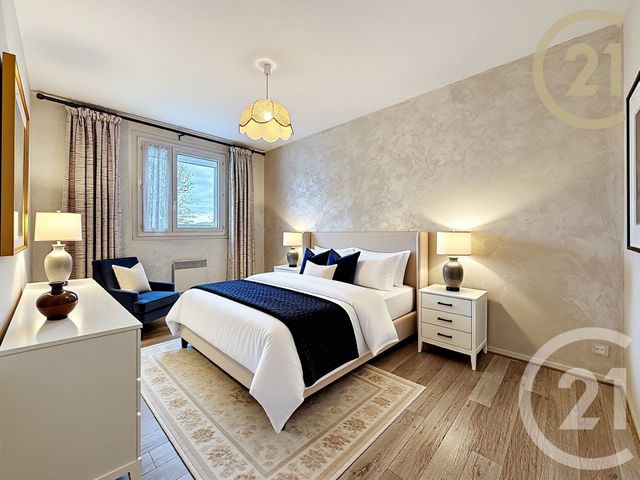 Appartement T5 à vendre - 6 pièces - 137.77 m2 - MONTELIMAR - 26 - RHONE-ALPES - Century 21 Portes De Provence