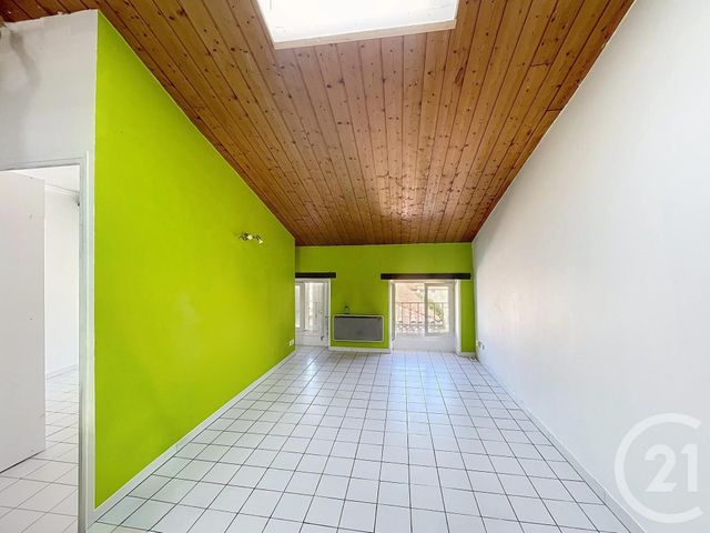 Appartement F2 à louer - 2 pièces - 50.44 m2 - MONTELIMAR - 26 - RHONE-ALPES - Century 21 Portes De Provence