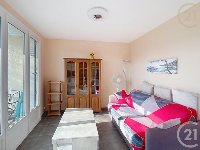 Appartement F2 à louer - 2 pièces - 47.33 m2 - MONTELIMAR - 26 - RHONE-ALPES - Century 21 Portes De Provence