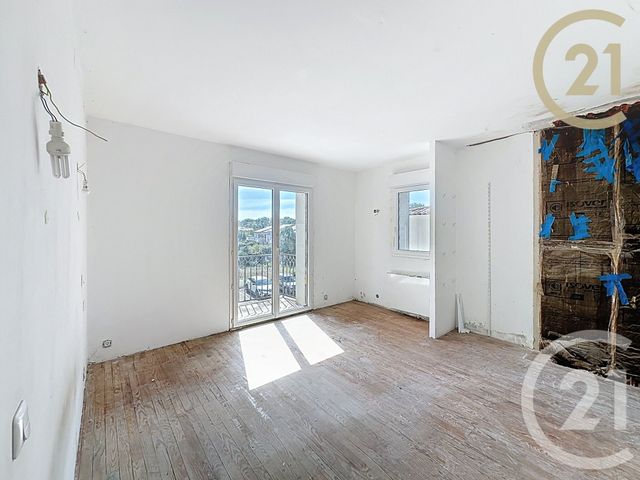 maison à vendre - 7 pièces - 159.41 m2 - MONTELIMAR - 26 - RHONE-ALPES - Century 21 Portes De Provence