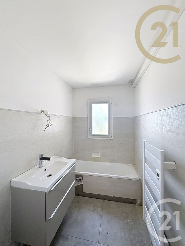 maison à vendre - 7 pièces - 159.41 m2 - MONTELIMAR - 26 - RHONE-ALPES - Century 21 Portes De Provence