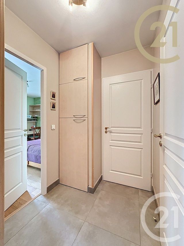 Appartement T4 à vendre - 4 pièces - 104.77 m2 - MONTELIMAR - 26 - RHONE-ALPES - Century 21 Portes De Provence