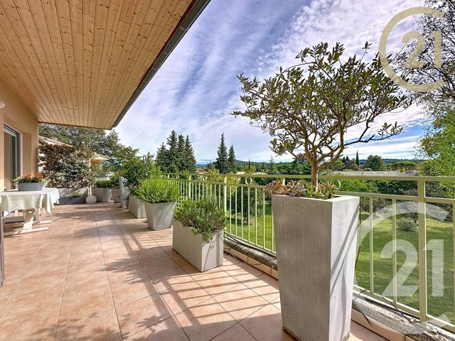 Appartement T4 à vendre - 4 pièces - 104.77 m2 - MONTELIMAR - 26 - RHONE-ALPES - Century 21 Portes De Provence