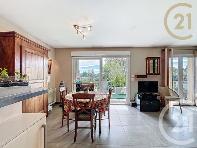 Appartement T4 à vendre - 4 pièces - 104.77 m2 - MONTELIMAR - 26 - RHONE-ALPES - Century 21 Portes De Provence
