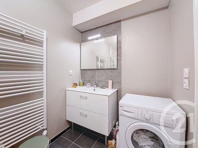 Appartement F3 à vendre - 3 pièces - 67.95 m2 - MONTELIMAR - 26 - RHONE-ALPES - Century 21 Portes De Provence