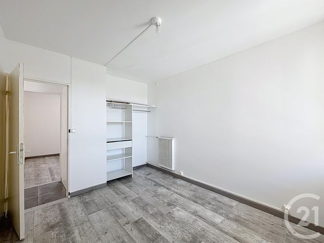 Appartement F3 à louer - 3 pièces - 65.33 m2 - MONTELIMAR - 26 - RHONE-ALPES - Century 21 Portes De Provence