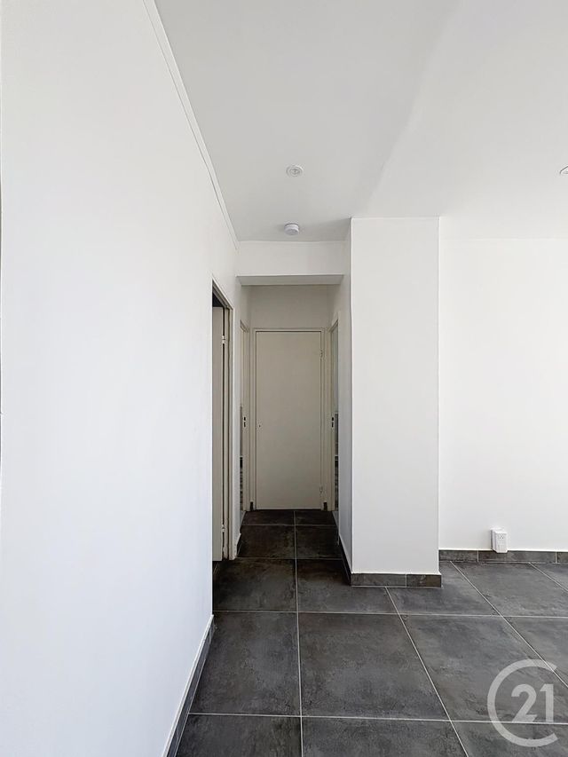 Appartement F3 à louer - 3 pièces - 65.33 m2 - MONTELIMAR - 26 - RHONE-ALPES - Century 21 Portes De Provence