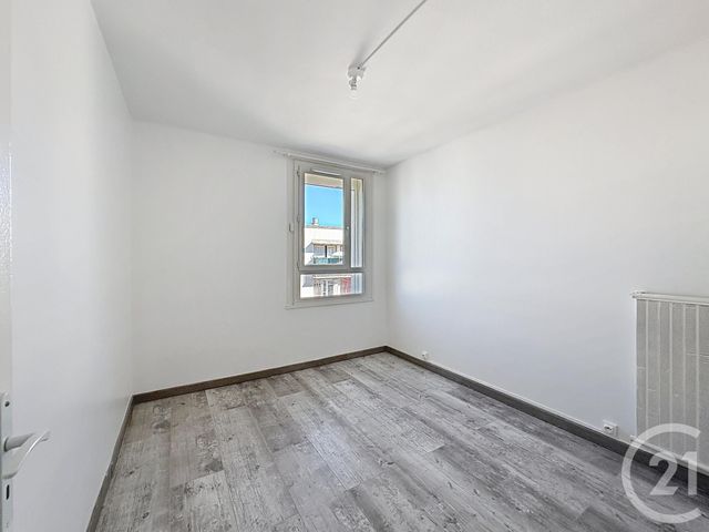 Appartement F3 à louer - 3 pièces - 65.33 m2 - MONTELIMAR - 26 - RHONE-ALPES - Century 21 Portes De Provence