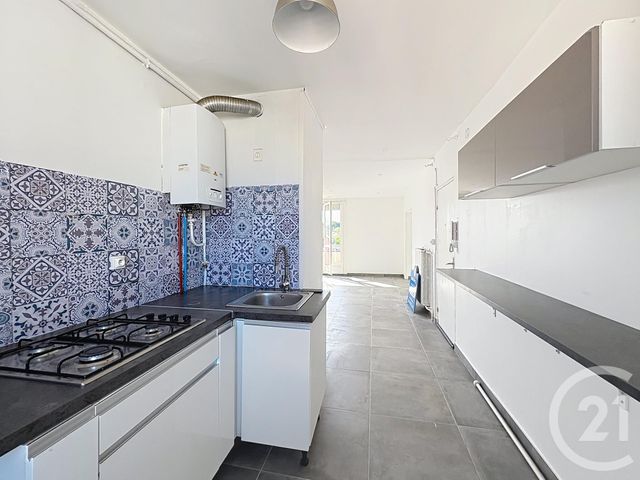 Appartement F3 à louer - 3 pièces - 65.33 m2 - MONTELIMAR - 26 - RHONE-ALPES - Century 21 Portes De Provence