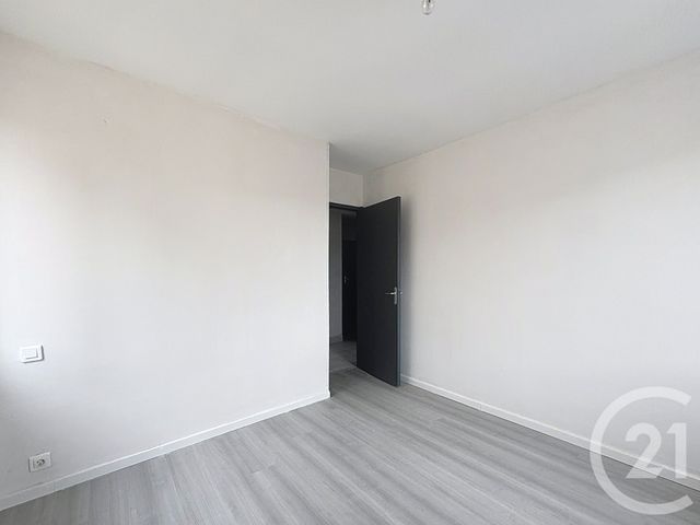 Appartement F3 à louer - 3 pièces - 53.93 m2 - MONTELIMAR - 26 - RHONE-ALPES - Century 21 Portes De Provence