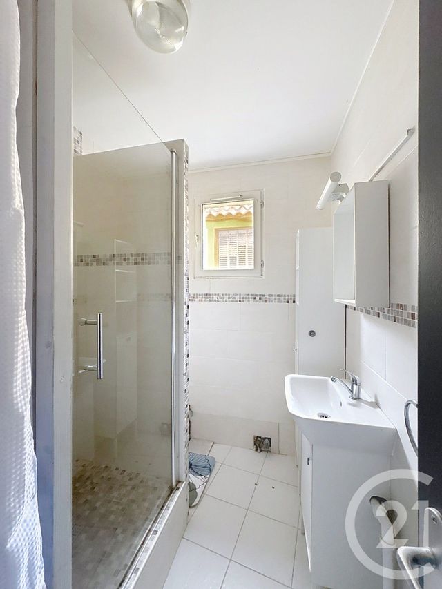 Appartement F3 à louer - 3 pièces - 53.93 m2 - MONTELIMAR - 26 - RHONE-ALPES - Century 21 Portes De Provence