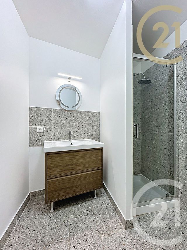 Appartement Duplex à vendre - 3 pièces - 50.12 m2 - MONTELIMAR - 26 - RHONE-ALPES - Century 21 Portes De Provence