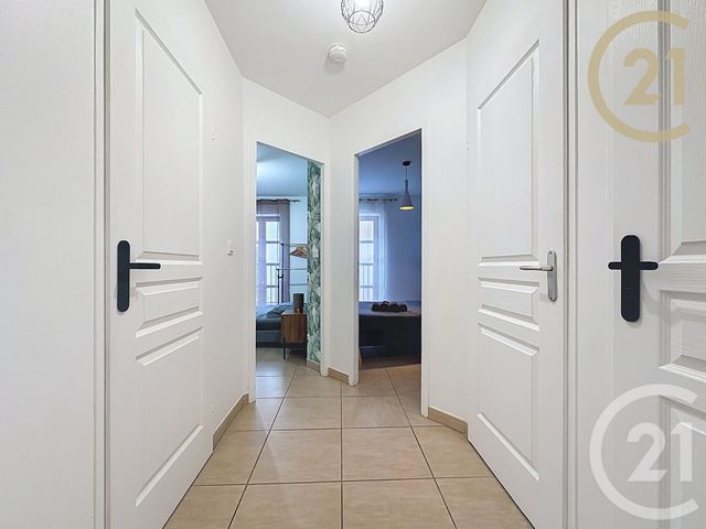 Appartement T3 à vendre - 3 pièces - 62.84 m2 - MONTELIMAR - 26 - RHONE-ALPES - Century 21 Portes De Provence