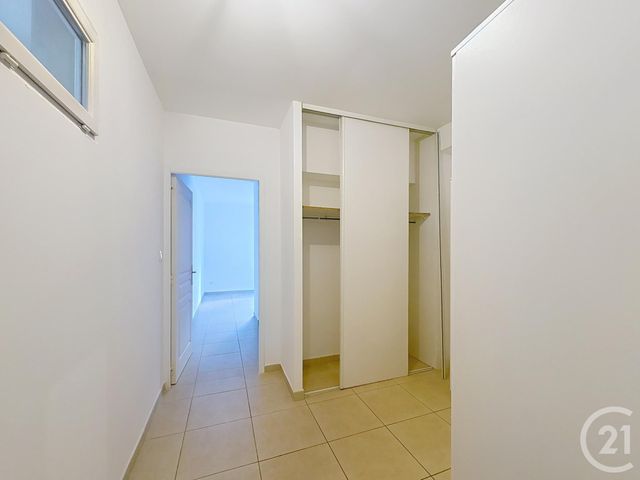 Appartement à louer - 2 pièces - 56.62 m2 - MONTELIMAR - 26 - RHONE-ALPES - Century 21 Portes De Provence