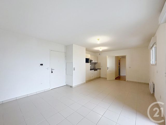 Appartement F2 à louer - 2 pièces - 44.4 m2 - MONTELIMAR - 26 - RHONE-ALPES - Century 21 Portes De Provence