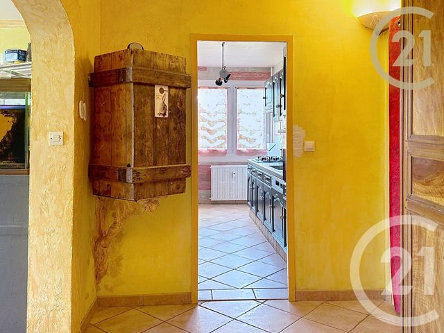 Appartement T5 à vendre - 5 pièces - 101.61 m2 - MONTELIMAR - 26 - RHONE-ALPES - Century 21 Portes De Provence