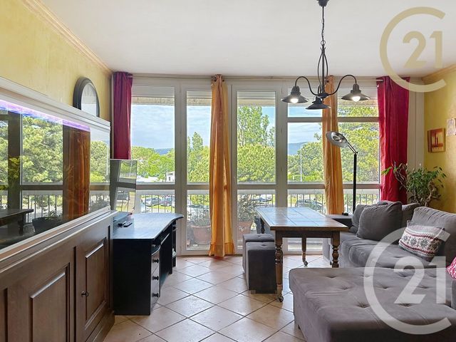 Appartement T5 à vendre - 5 pièces - 101.61 m2 - MONTELIMAR - 26 - RHONE-ALPES - Century 21 Portes De Provence